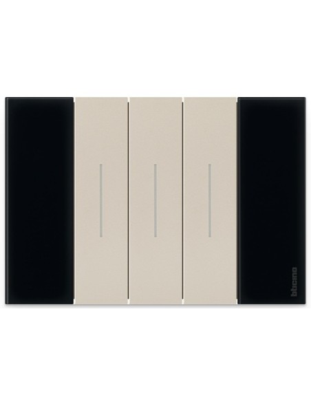 esempio con cover sabbia	