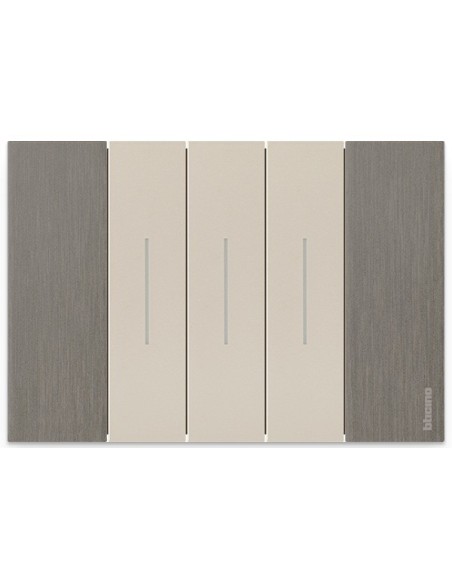 esempio con cover sabbia	